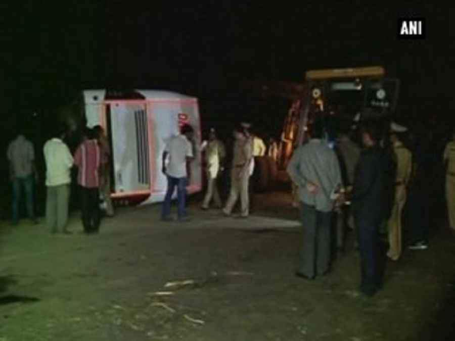 सड़क हादसा