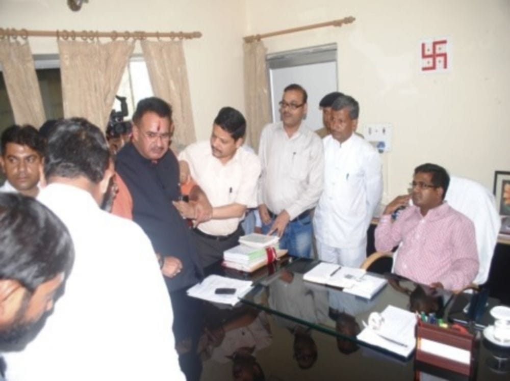 angry man BJP MLA ganesh joshi