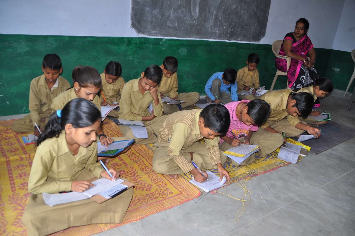 The children had to sit on the ground test.