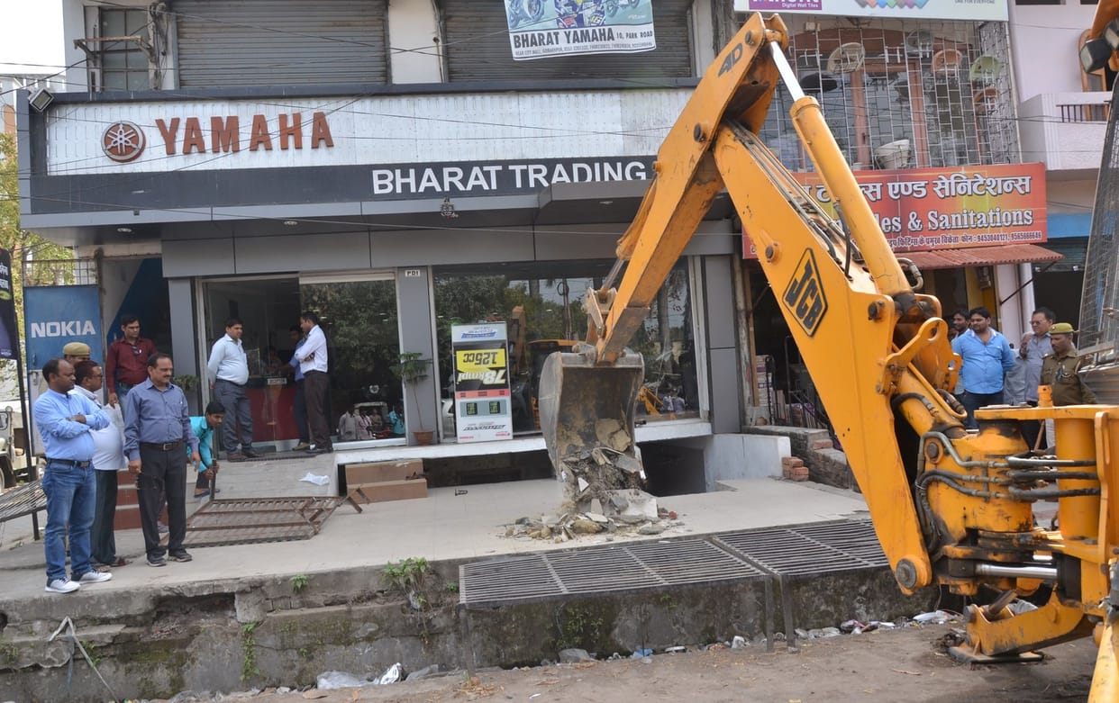 GDA take action against illegal parking and building