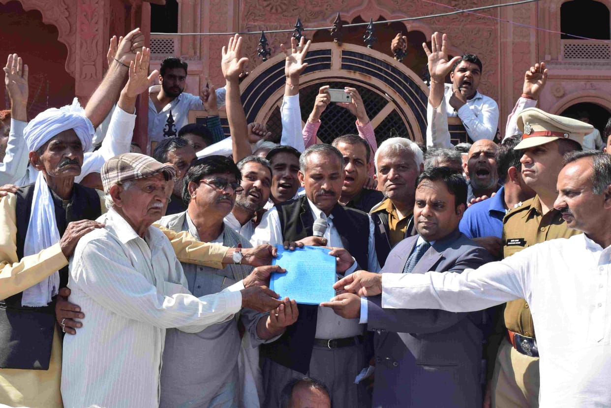 memorandum handed over to DC Atul Kumar, jat ultimatum, jaat andolan in rohtak