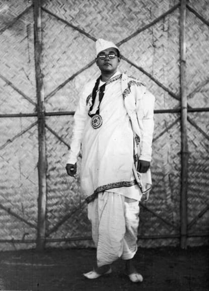 Netaji escaped in plane accident says documents