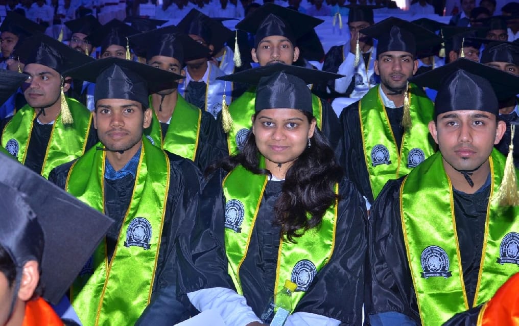 nit topper girls want to serve india