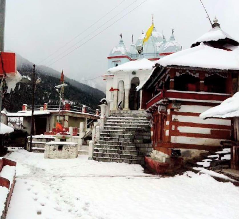 snowfall in uttarakhand