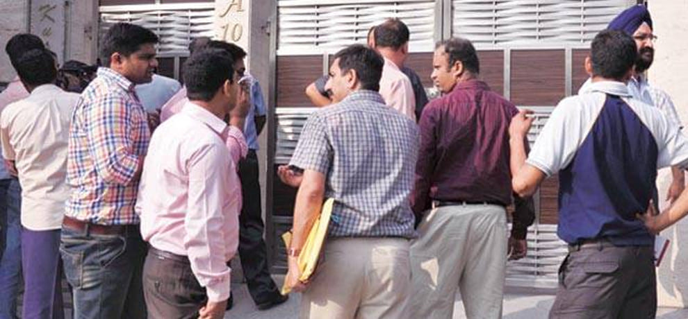 CBI raids Roorkee Cantt Board office Dehradun Uttarakhand news