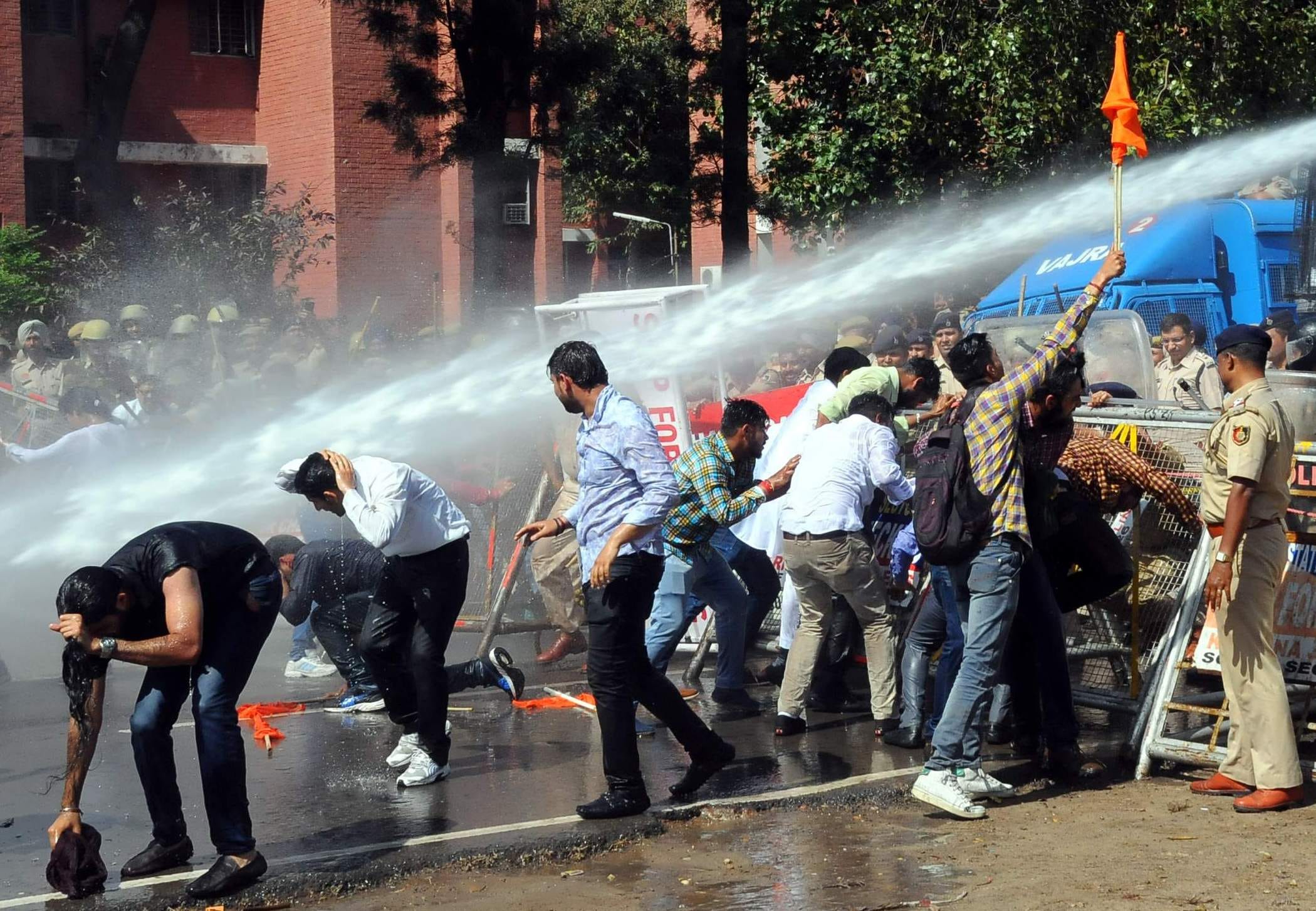 drug racket, abvp protest, abvp police clash, chandigarh, abvp