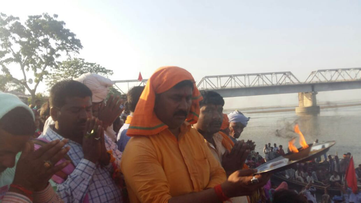 Mahaarti descended faithful