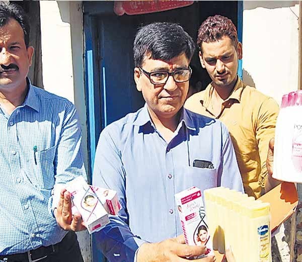 drug controller team raid, ambala cantonemnt, raid news, ambala news, haryana news