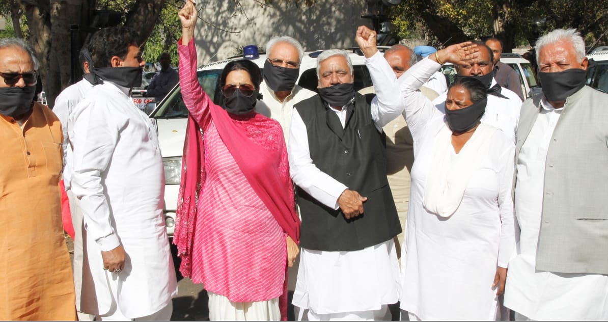 haryana congress mla protest, haryana assembly session, congress mla suspension