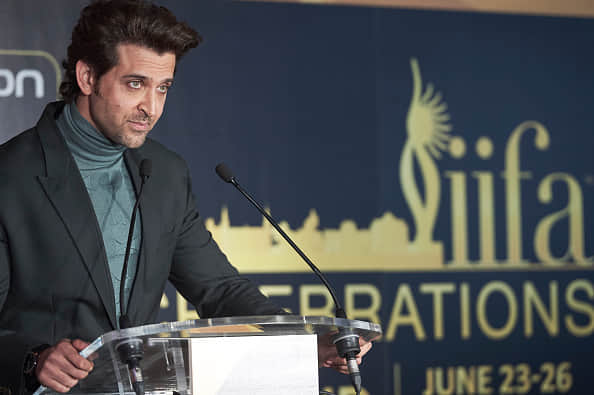 Hrithik, Kangana Send Legal Notice to Each Other