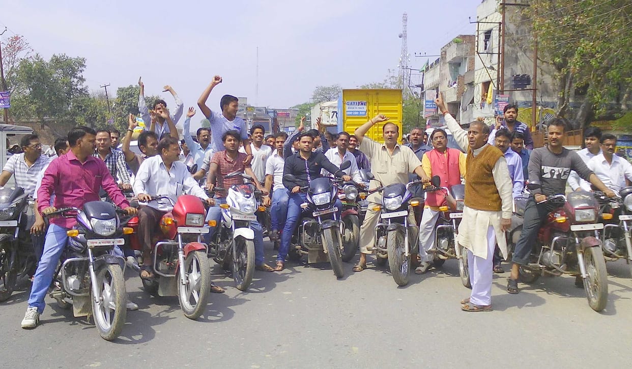  Hunger strike against excise duty