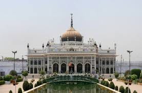 lucknow is under ten lifestyle ranking 
