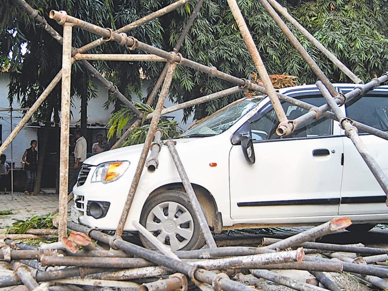 shutter falling incident, mohali incident, mohali news