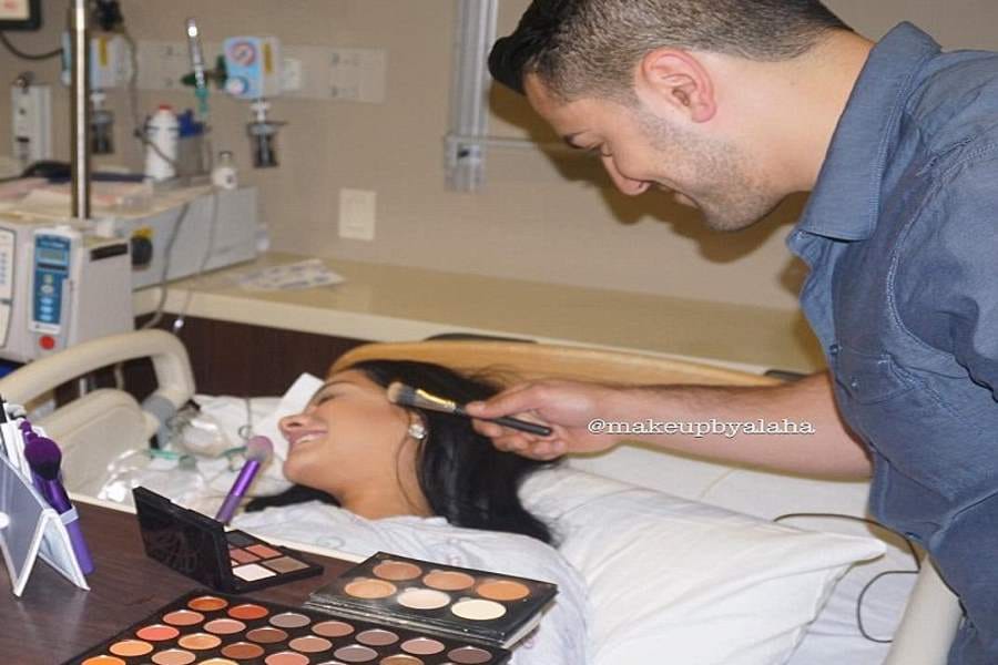 woman gives birth to while doing her makeup