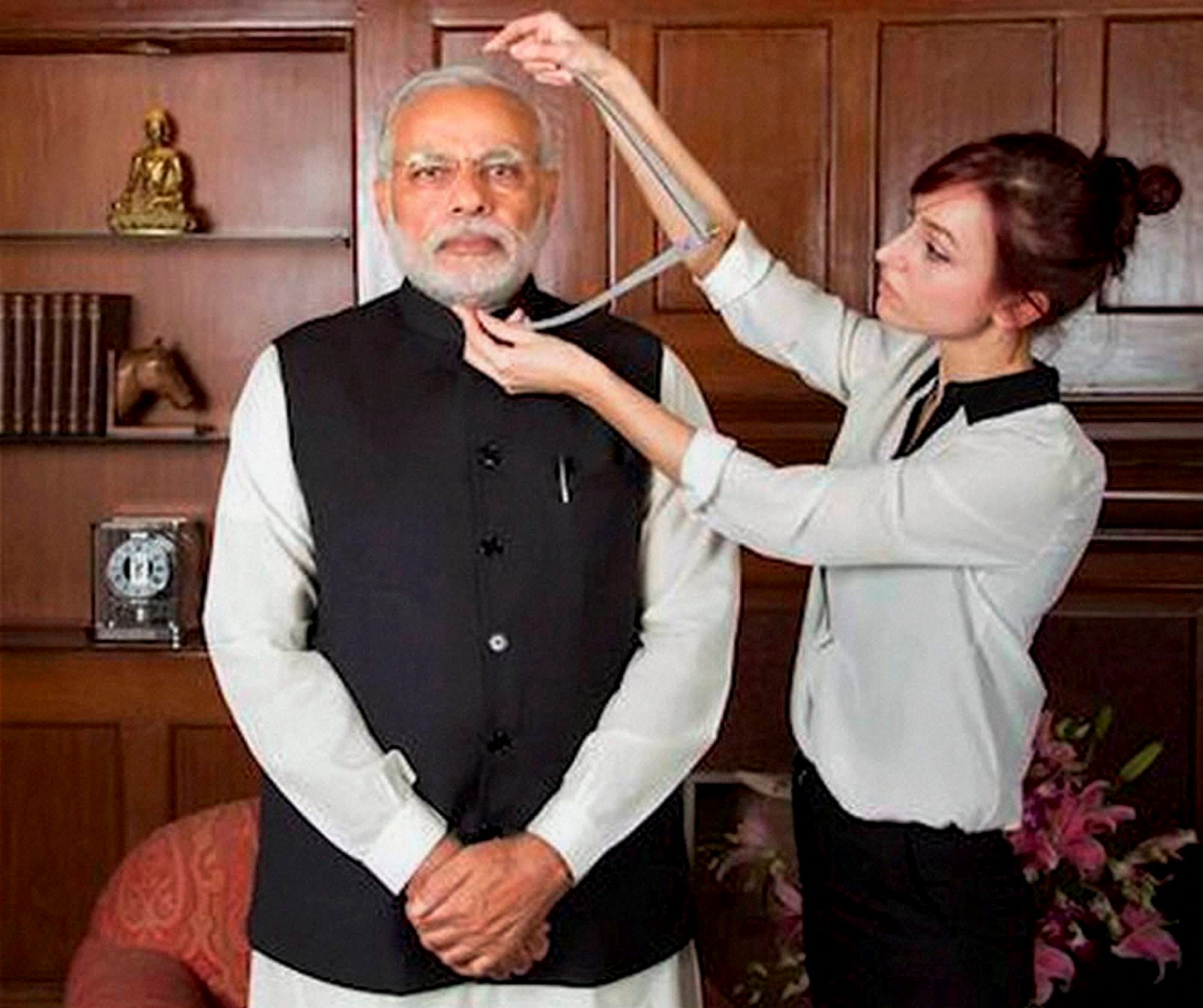 primeminister narendra modi's statue madame tussauds
