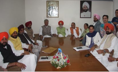 rampage of congress MLAs on SYL bill in punjab assembly