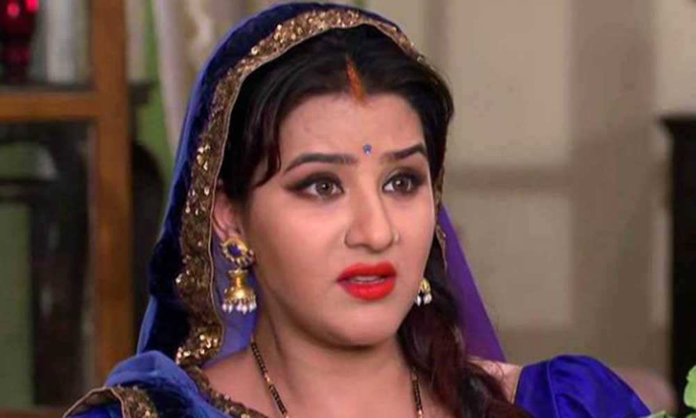 bhabi ji ghar par hain actress shubhangi atre may quit show after shilpa shinde