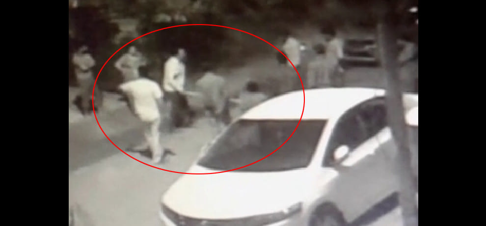 brutally beating to man captured in CCTV