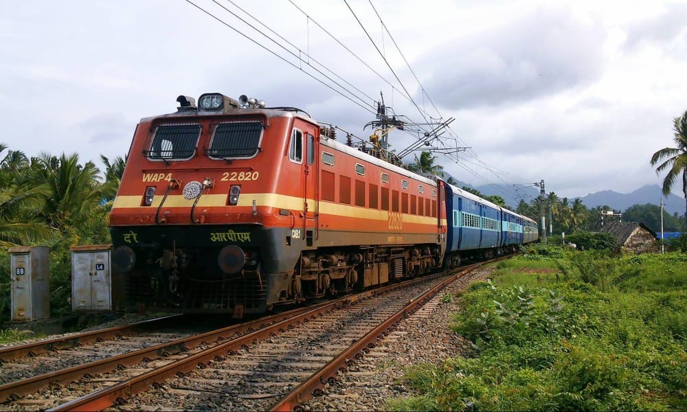 special train ready for tour to seven jyotirlinga, indian railway released schedule, do ragistration