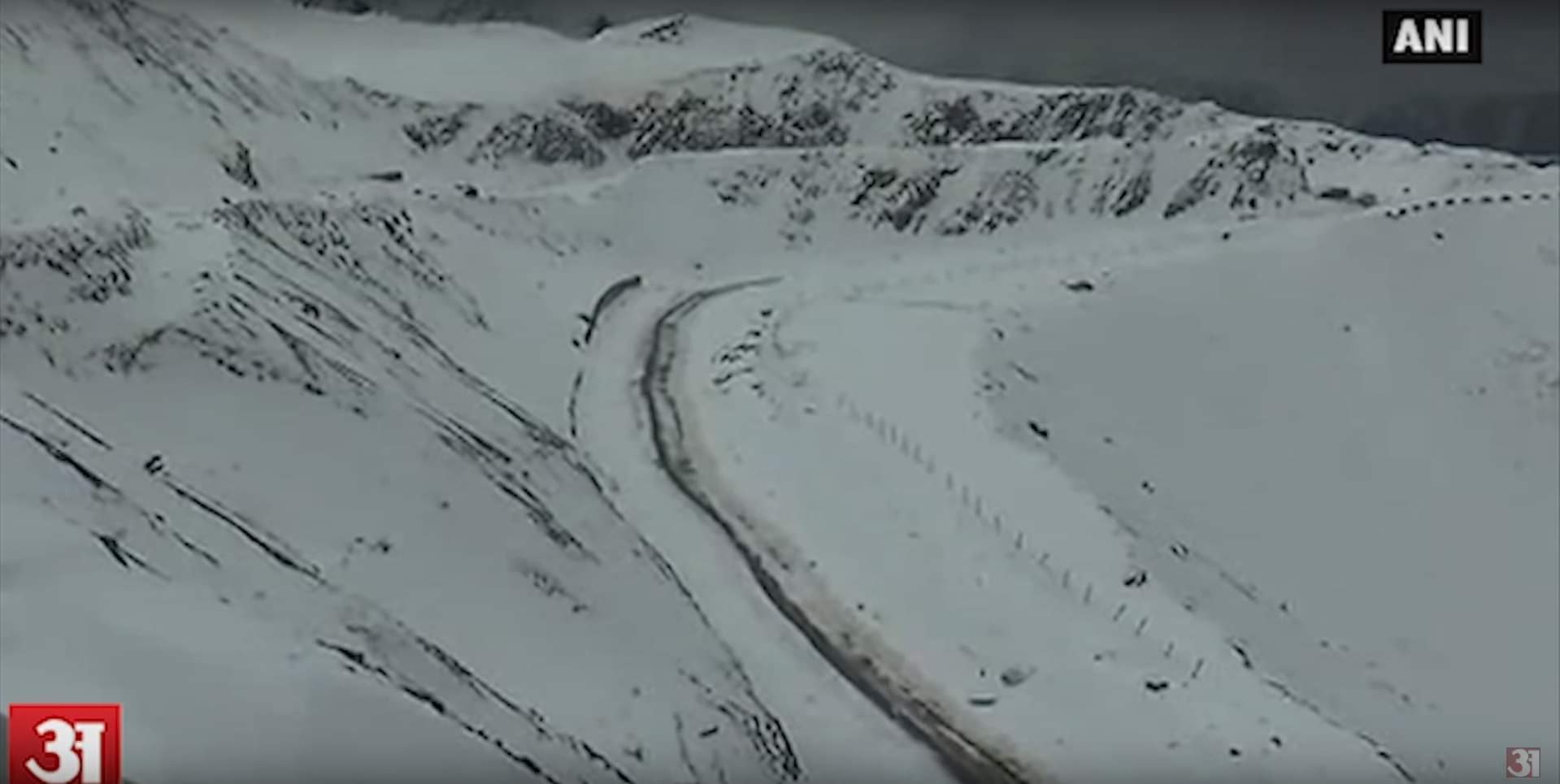 जम्मू में बर्फ बारी