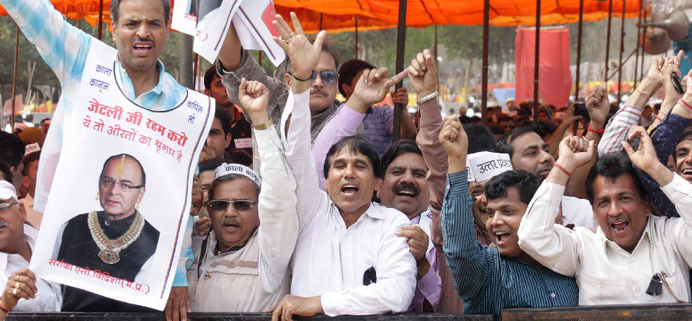 jewelers strike, jewelers protest in Chandigarh, candle march, protest continue, chandigarh