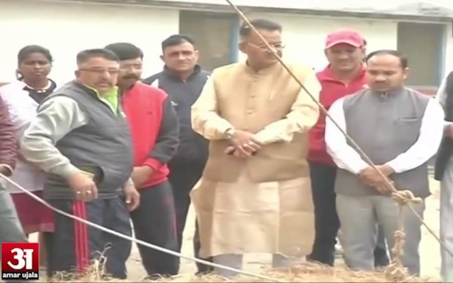 घोड़े से मिले जोशी