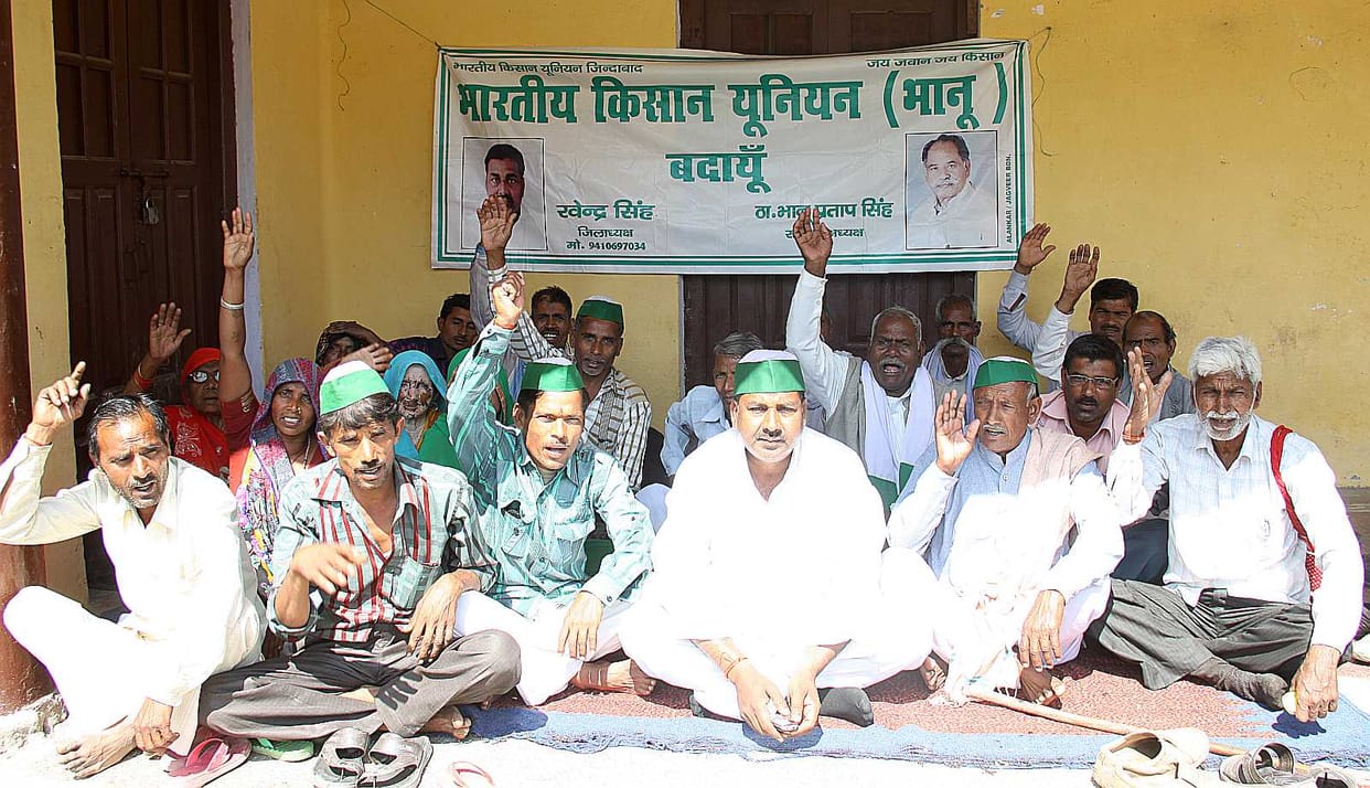  Sugarcane farmers raised demand payment