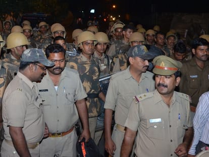  Lucknow university controversy, provost leaves kailash hostel.