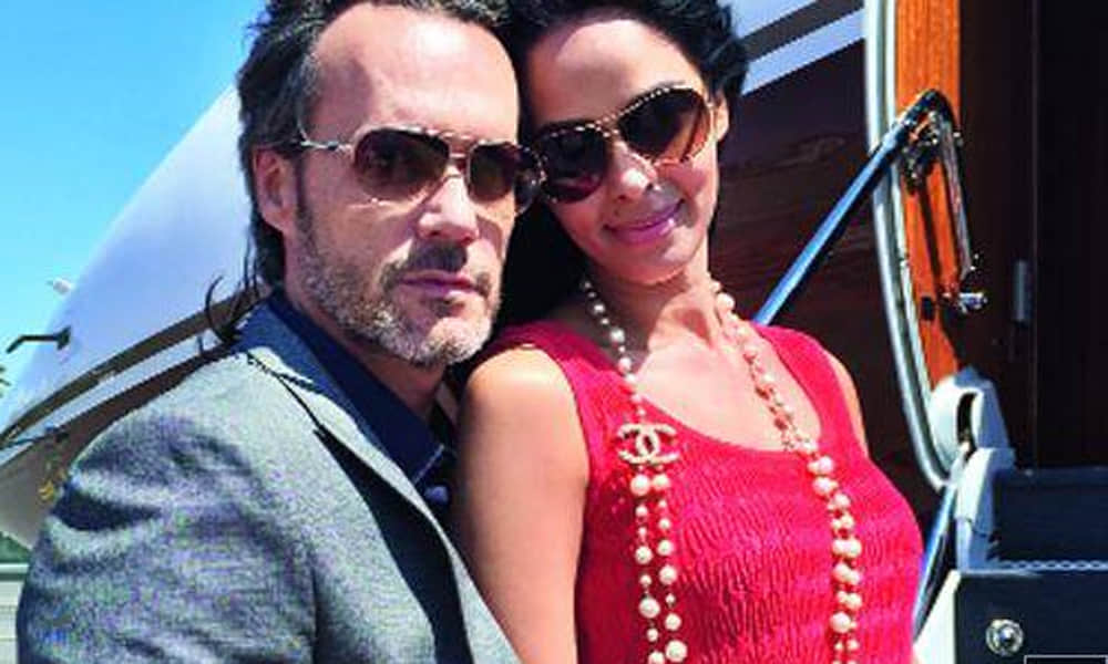 mallika sherawat share her birthday photo on twitter handle