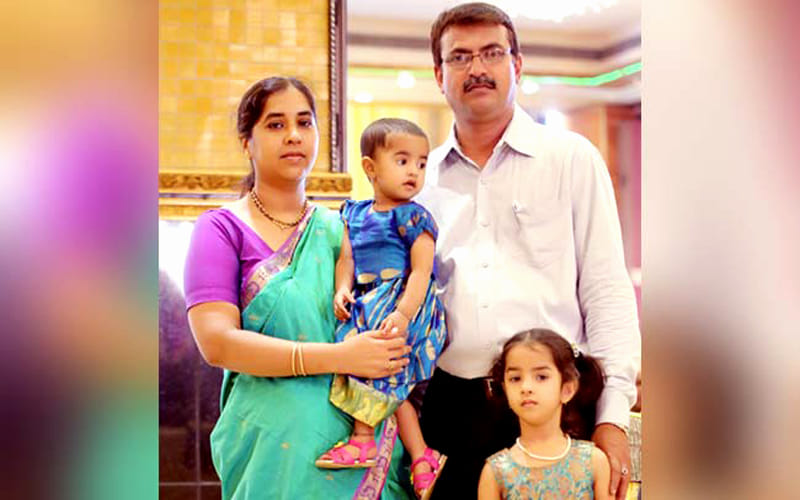 mother kills her two daughters because dad was 'abusing them'
