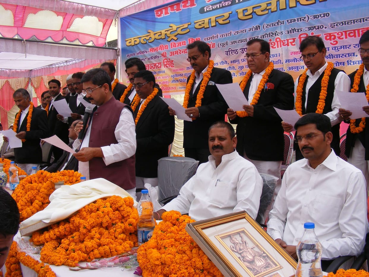 Newly elected officials sworn
