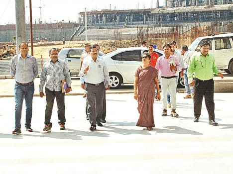 "Find the swimming pool water heating plant '