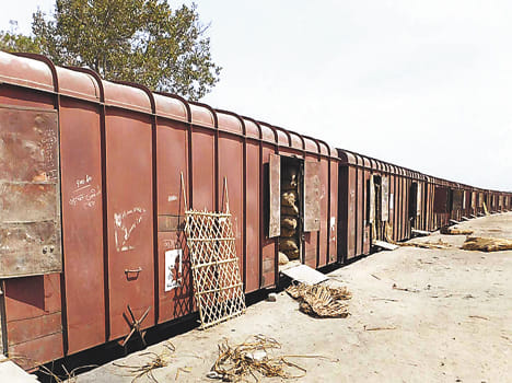 Fatehpur cold storages for potato farmers camped on