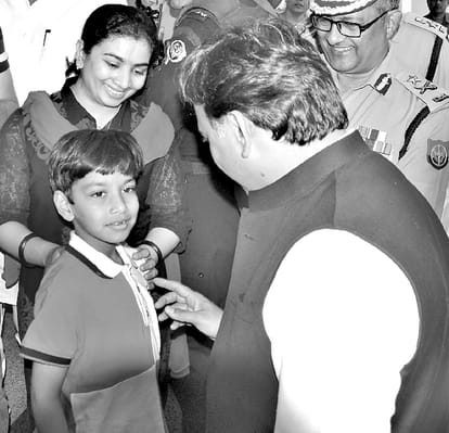 divya become free from kidnappers