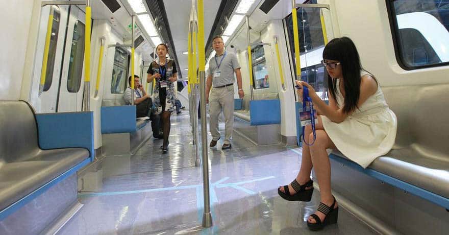 cisf report says 77 percent of pick pocketers in metro are women, cisf forms a special team