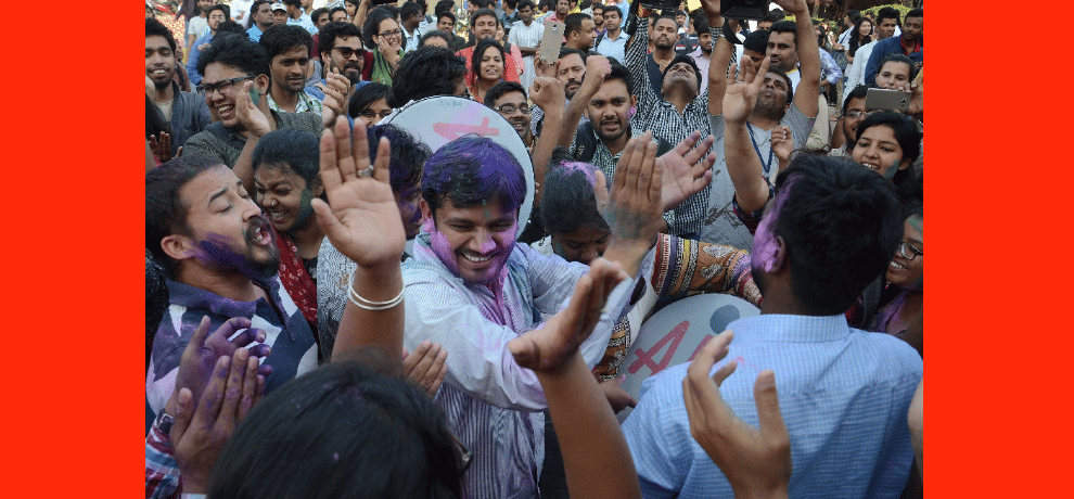 JNU Anirban against Khalid-blown gulal, danced to the beat of Dpli Kanhaiya