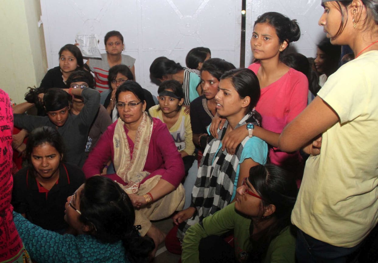 lucknow university kailash hostel matter 
