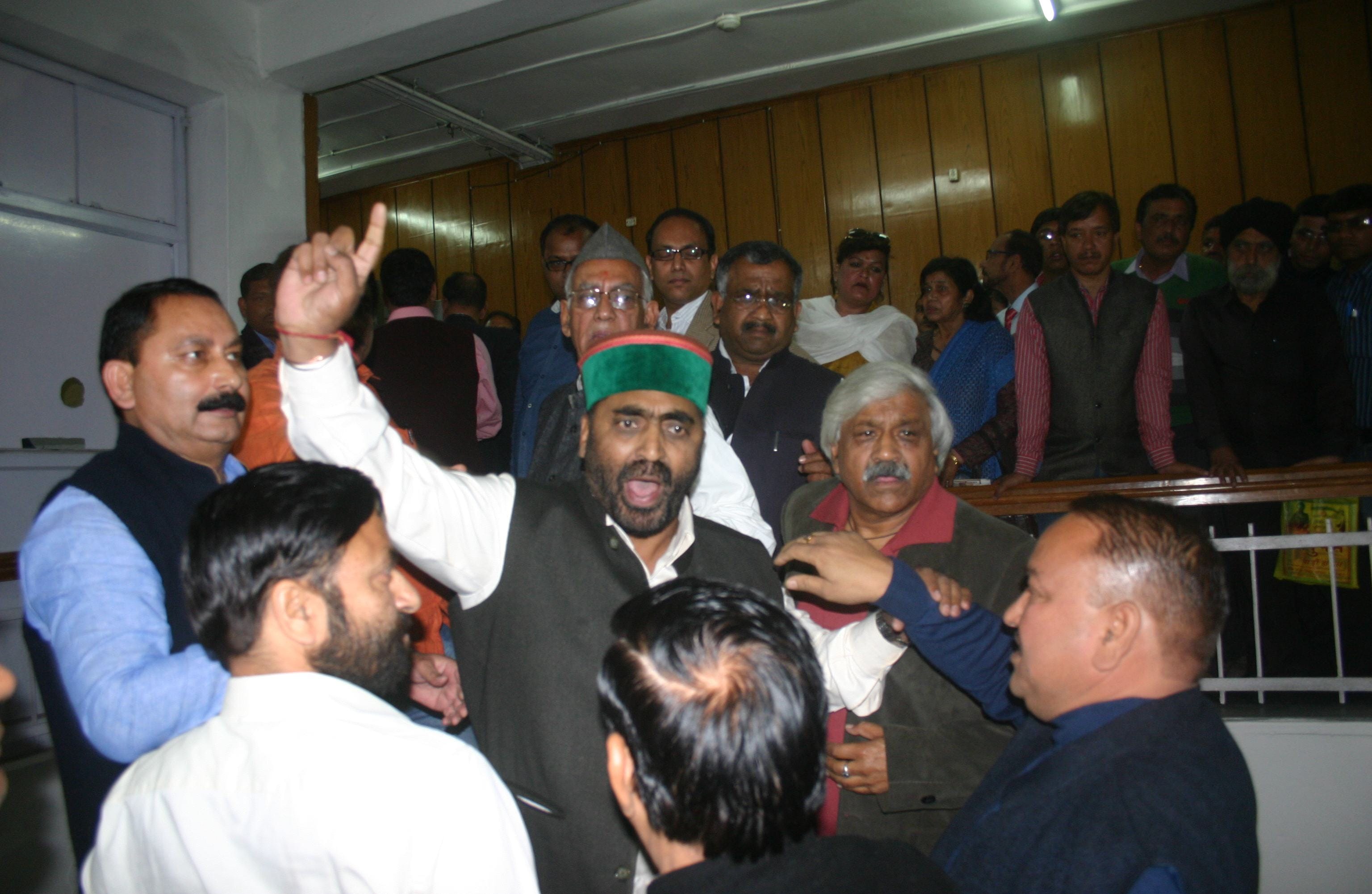 congress will fight on uttarakhand 70 seats