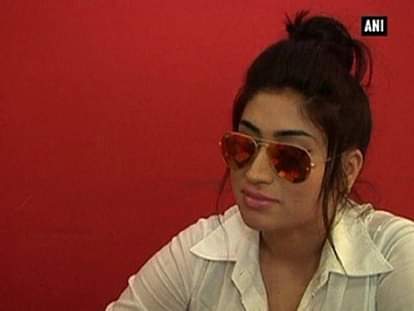 Pakistan model vows 'strip dance' if Pakistan beats India in World T20