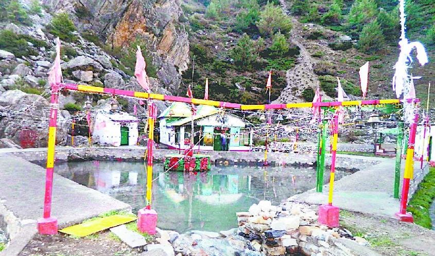 This temple is located at the Kailash Mansarovar Yatra route