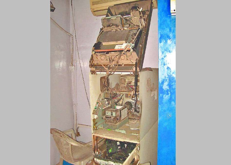 Bahadurgarh News, Hindi News, Crime, ATM, Loot, Jhajjar, Bahadurgarh