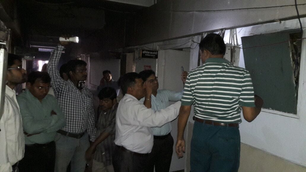 indirabhawan lucknow caught fire