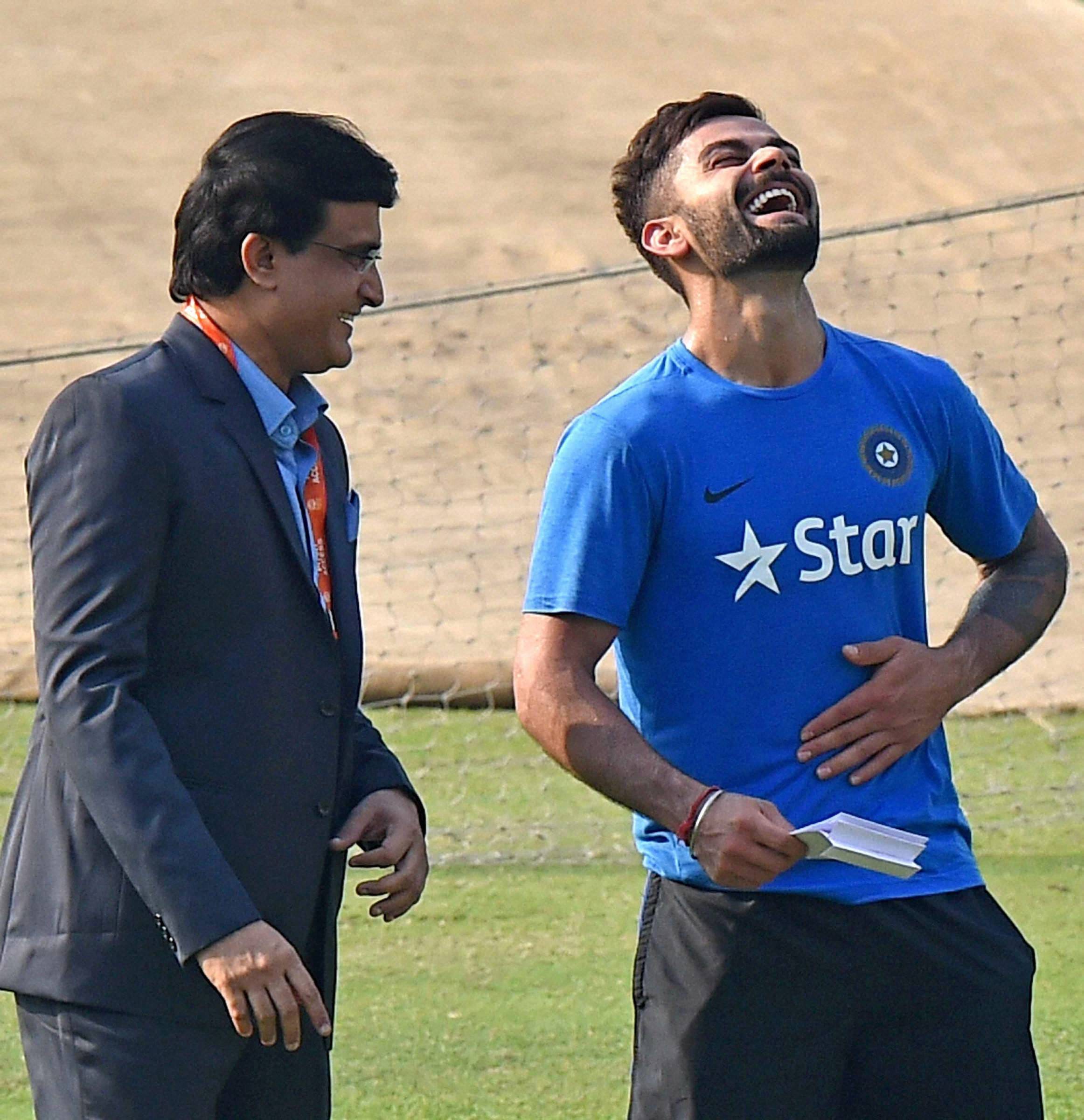 virat kohli post a photo on FB
