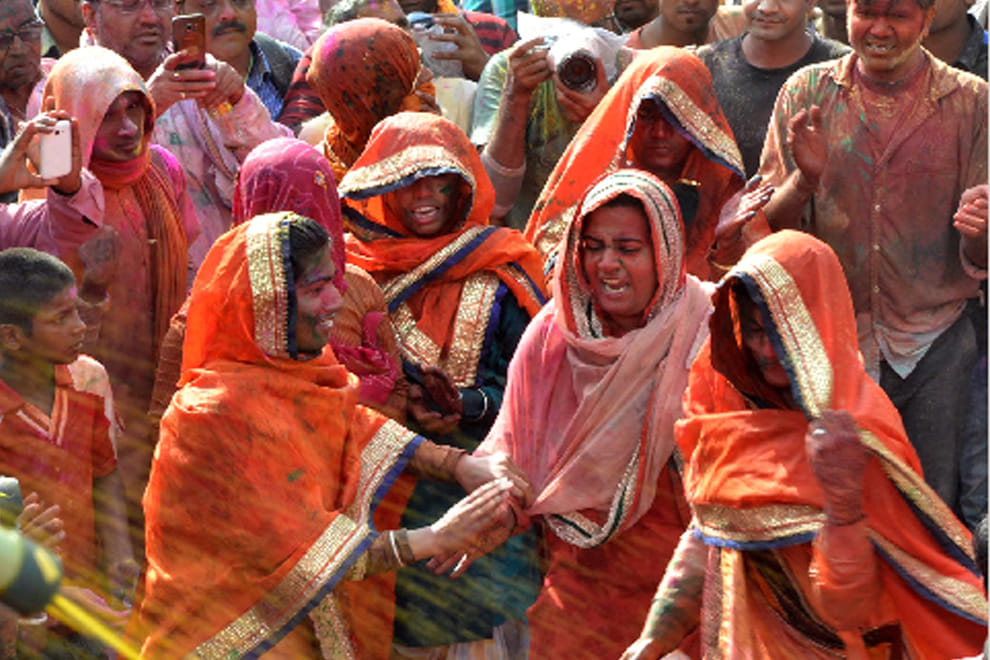 Holi celebrations begin at Nand Gaon