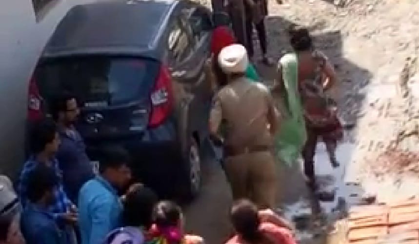 mother and daughter beaten by chandigarh ASI, investigation order