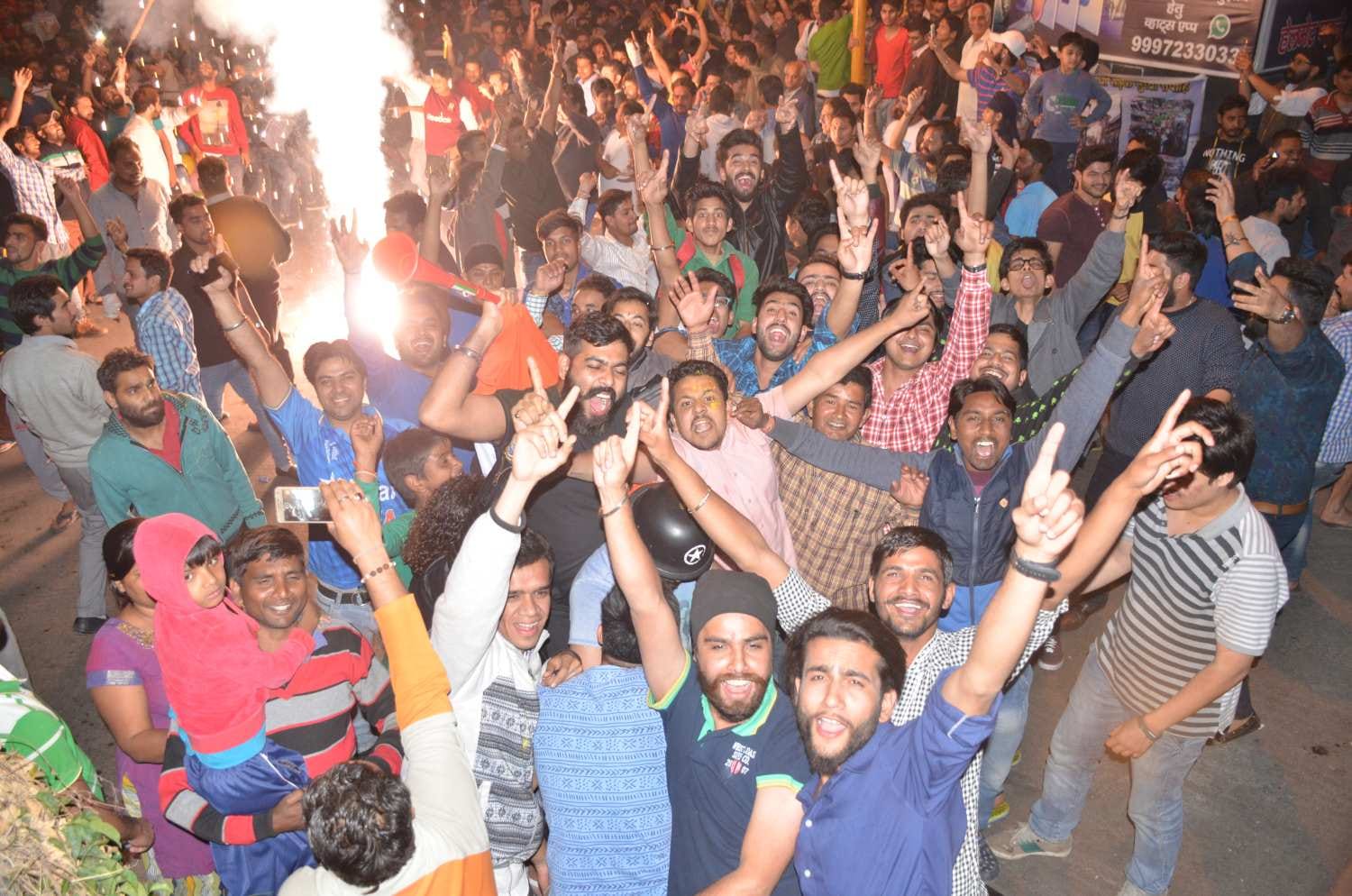 t20 world cup india beat pakistan, celebration in doon