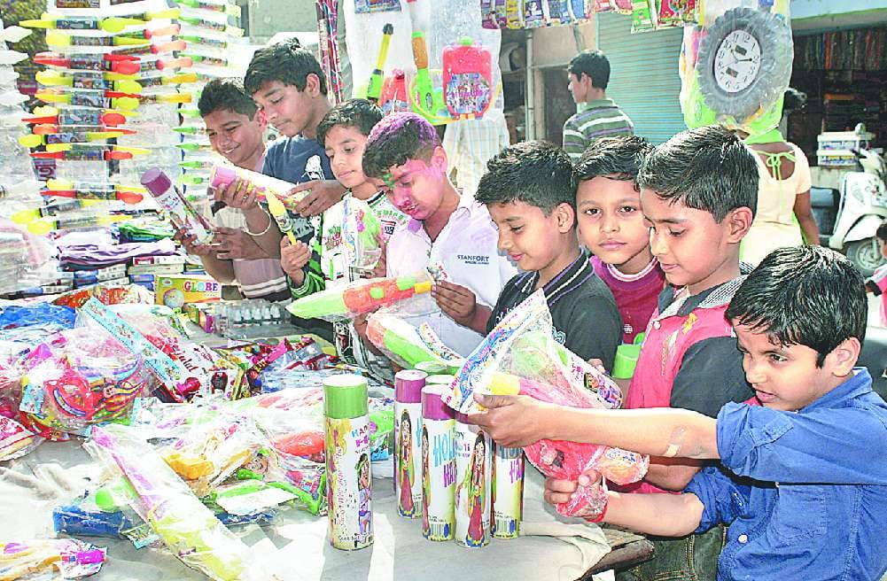 Bahadurgarh News, Hindi News, Festival, Holi, Market, Jhajjar