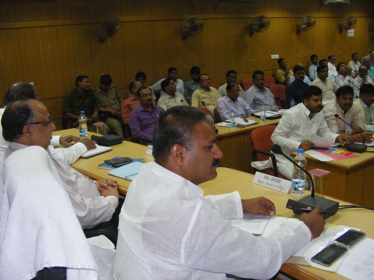 district panchayat meeting