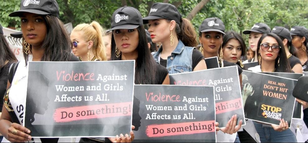 world top 29 super models cat walk in delhi road