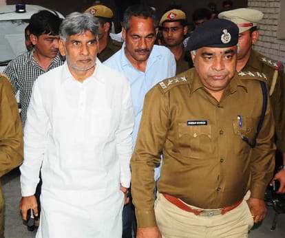 prof virendra kumar, haryana voilence, haryana govt, haryana police, jat protest, rohtak, haryana
